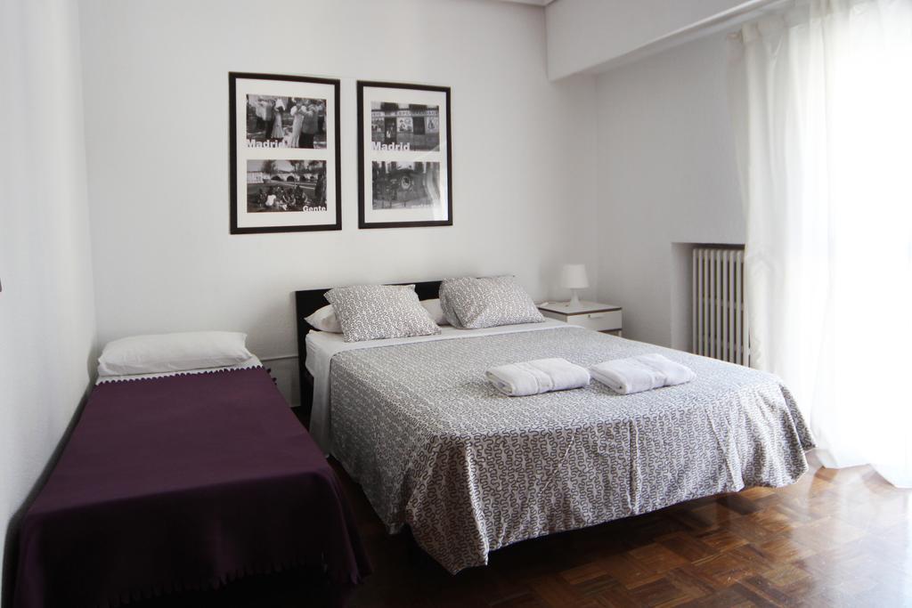 Apartamentos Callecultura Madrid Kamer foto