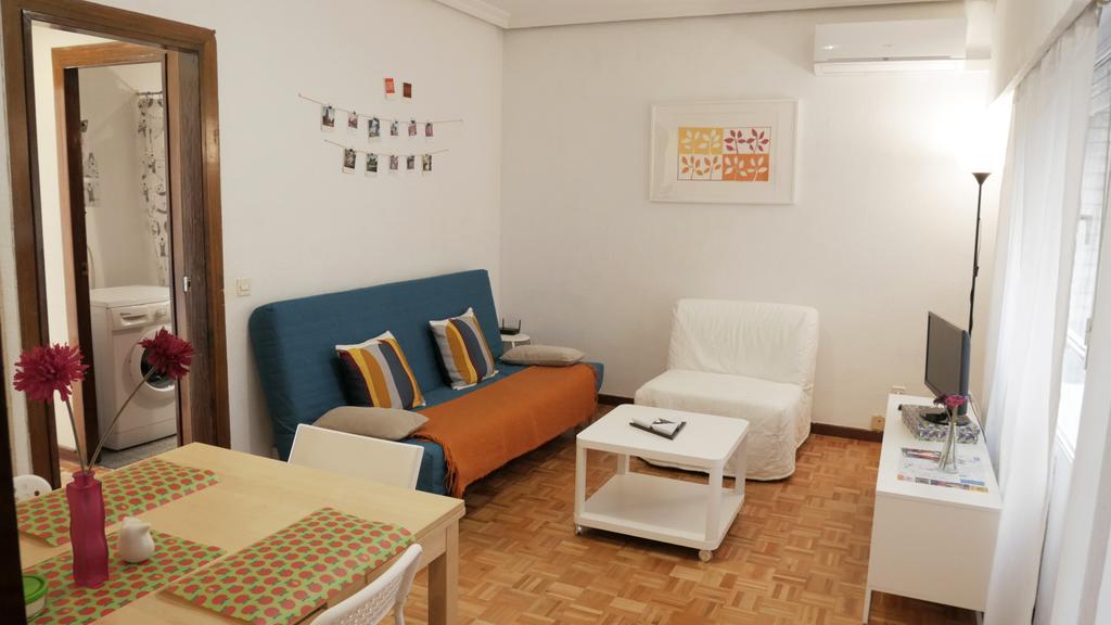 Apartamentos Callecultura Madrid Buitenkant foto